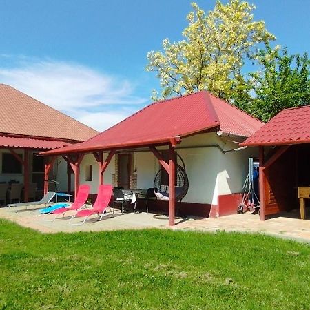 Kifog-Lak Vendeghaz Villa Poroszló Buitenkant foto